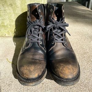 Men’s Frye Tyler zip up boots size 8.5